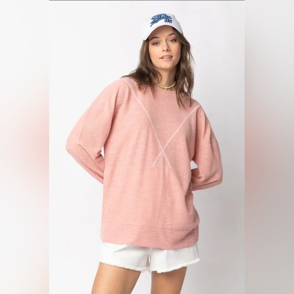 Ribbed Knit V Stitch Top - Picture 4 of 7